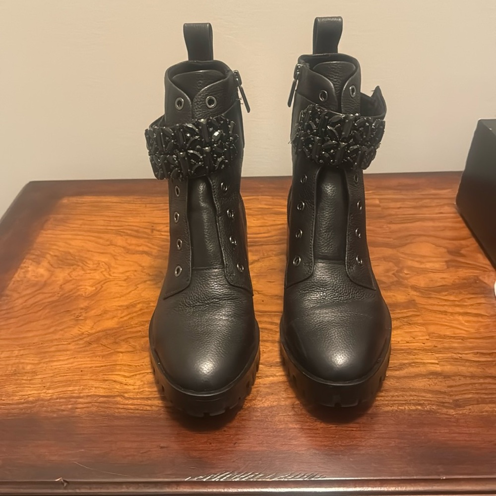 Karl Lagerfeld Paris Palmer booties - black